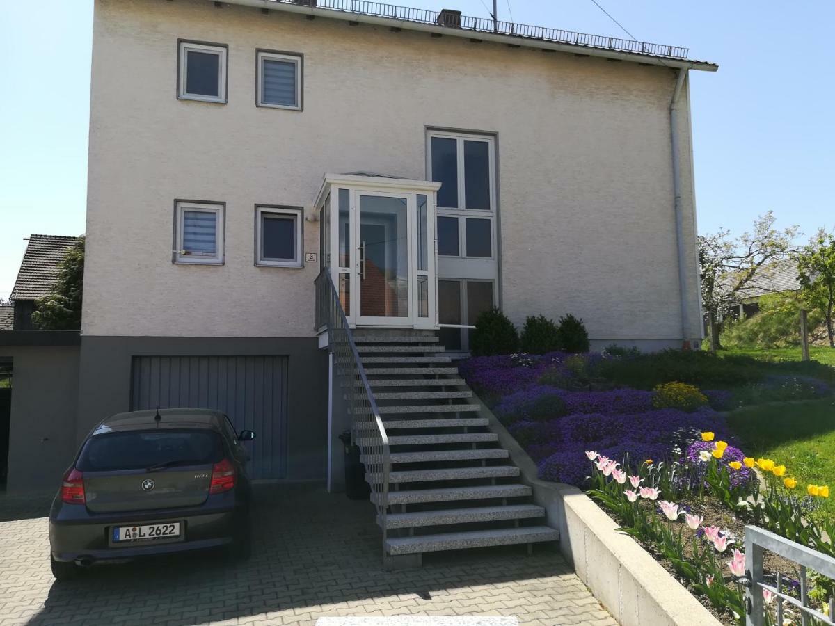 Privat Unterkunft Schreiber Winterbach  Esterno foto